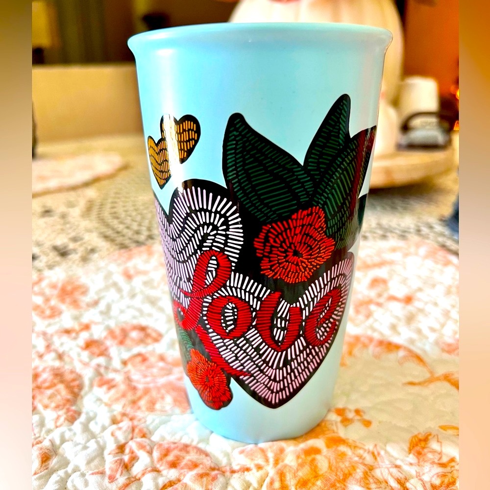 RARE 2019 Valentine Starbucks Love & Hearts 12oz Ceramic Travel Tumbler Cup